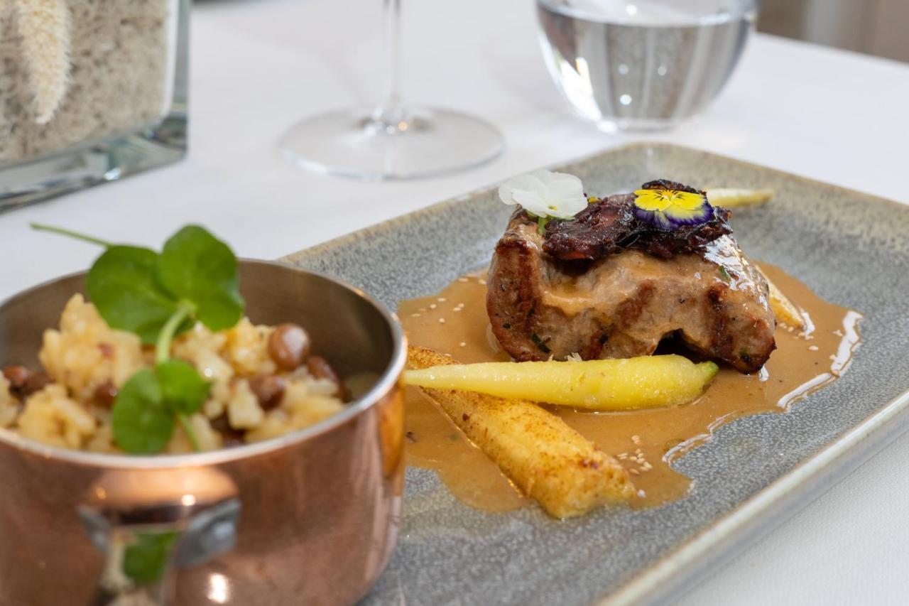 Solar Do Requeijo By Luna Hotels & Resorts Аркуш-ди-Валдевеш Экстерьер фото A meal at the restaurant