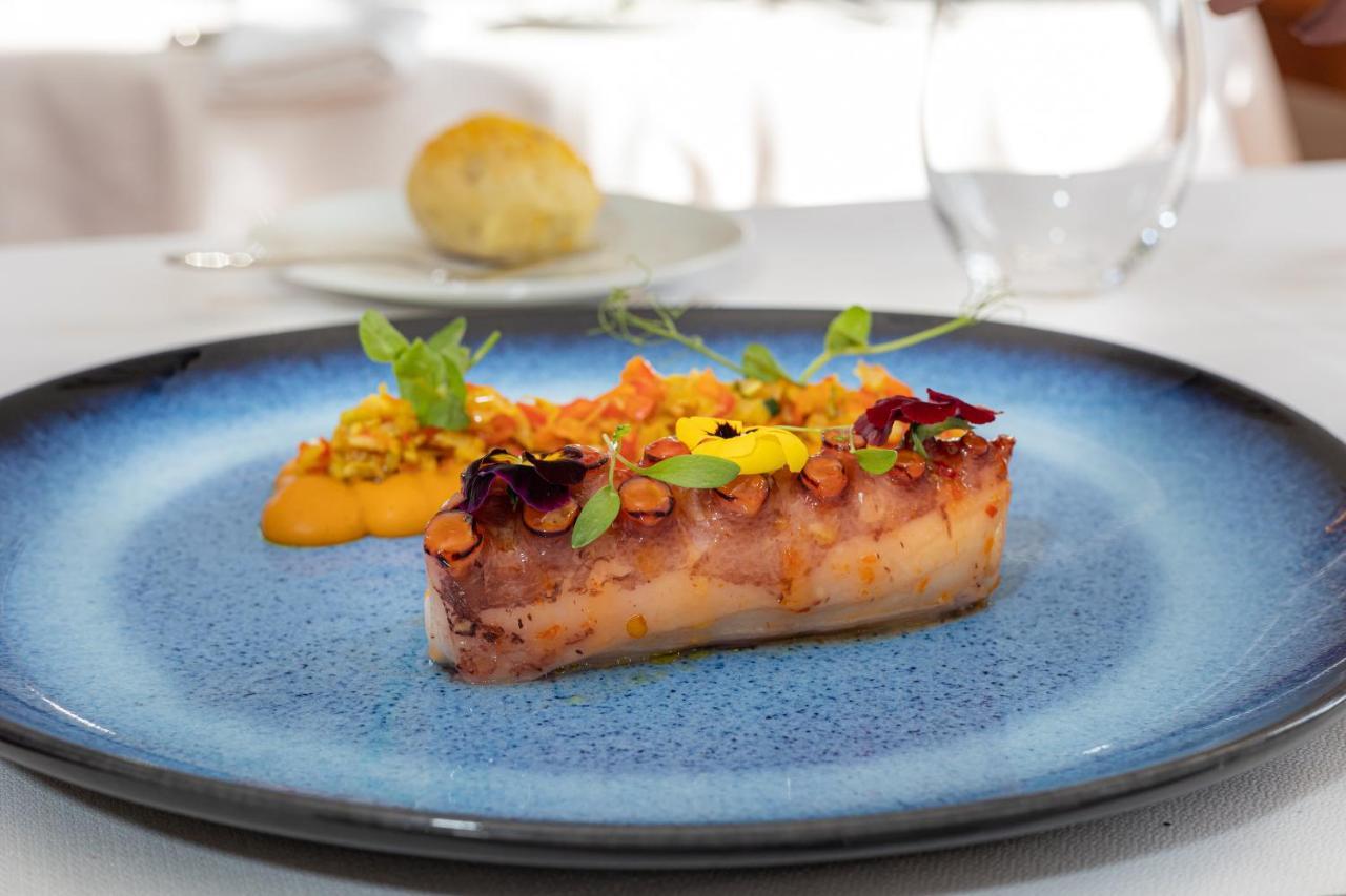 Solar Do Requeijo By Luna Hotels & Resorts Аркуш-ди-Валдевеш Экстерьер фото A modern Spanish tapa